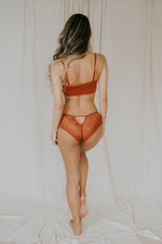 Set de Lencería Valencia _ Tierra